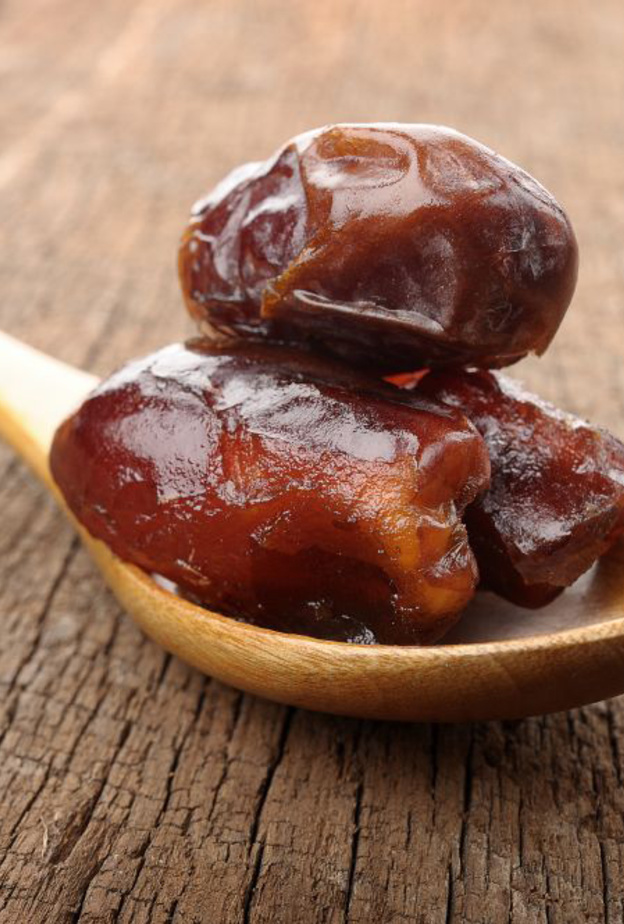 التمر يحتوي على نسبة عالية من العناصر الغذائية المفيدة