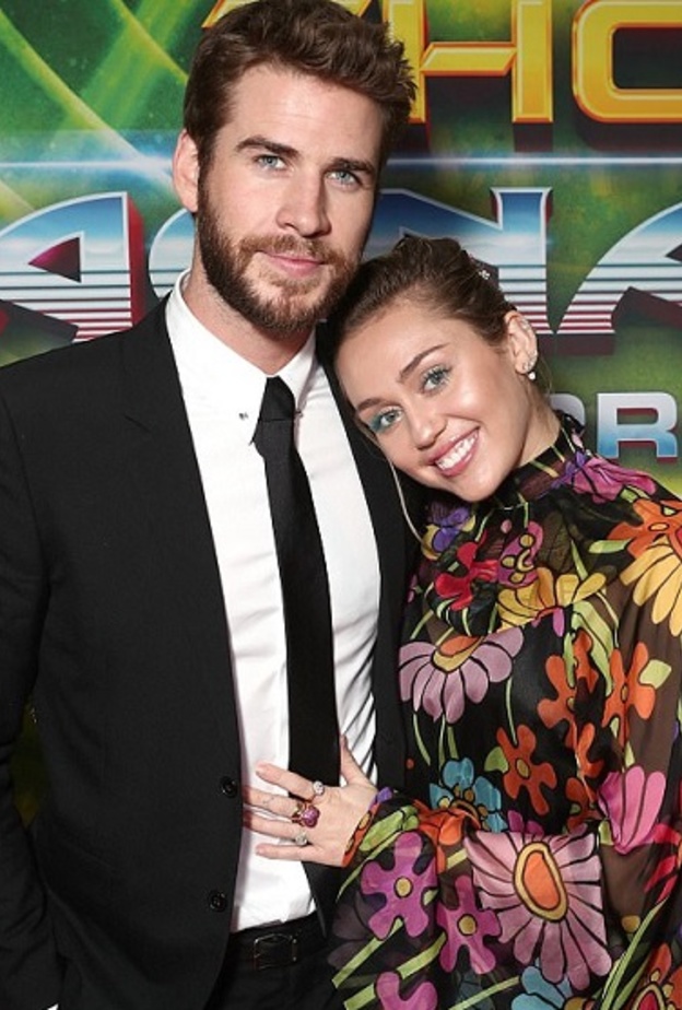 مايلي يايرس وليام هيمسورث