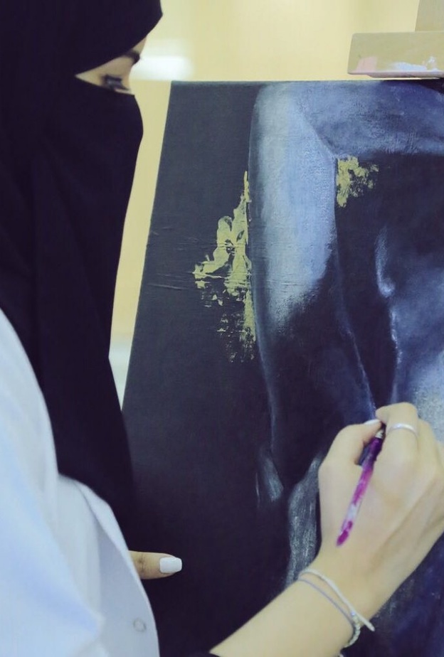 من لوحات الفنانة التشكيلية علياء الشعيل