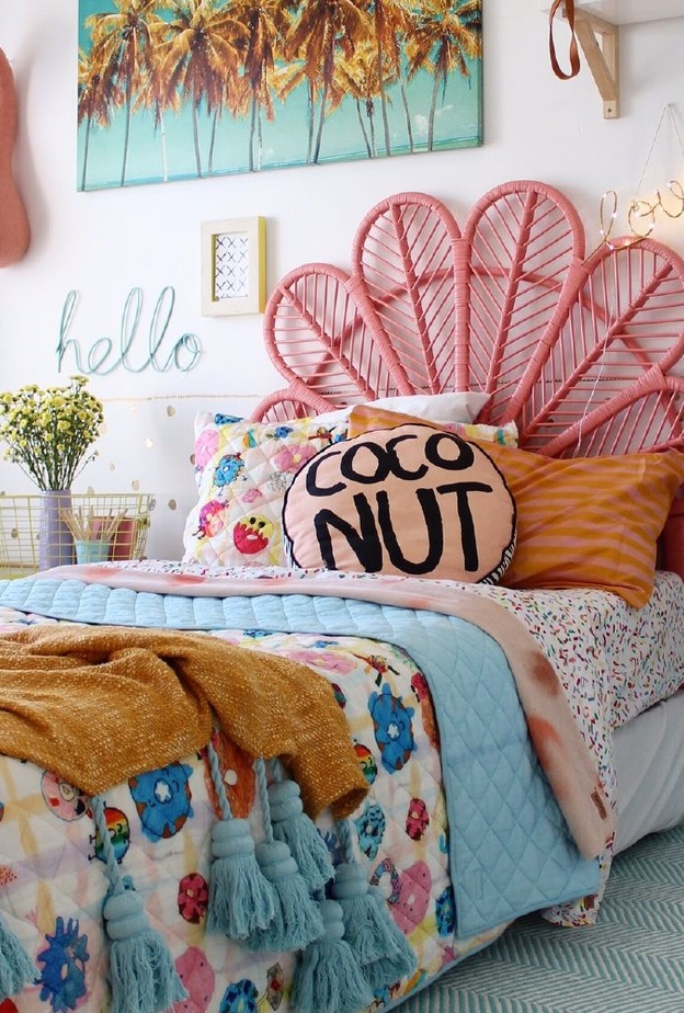 الفخامة و أناقة القصور في ديكور غرفة نوم للفتيات