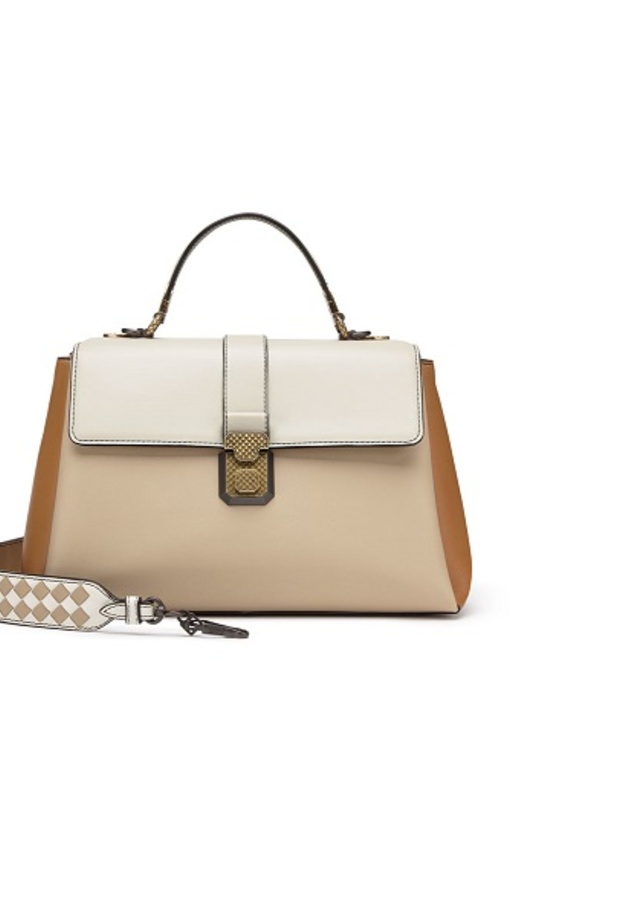 قفازات شتوية من المجموعة الأولى 