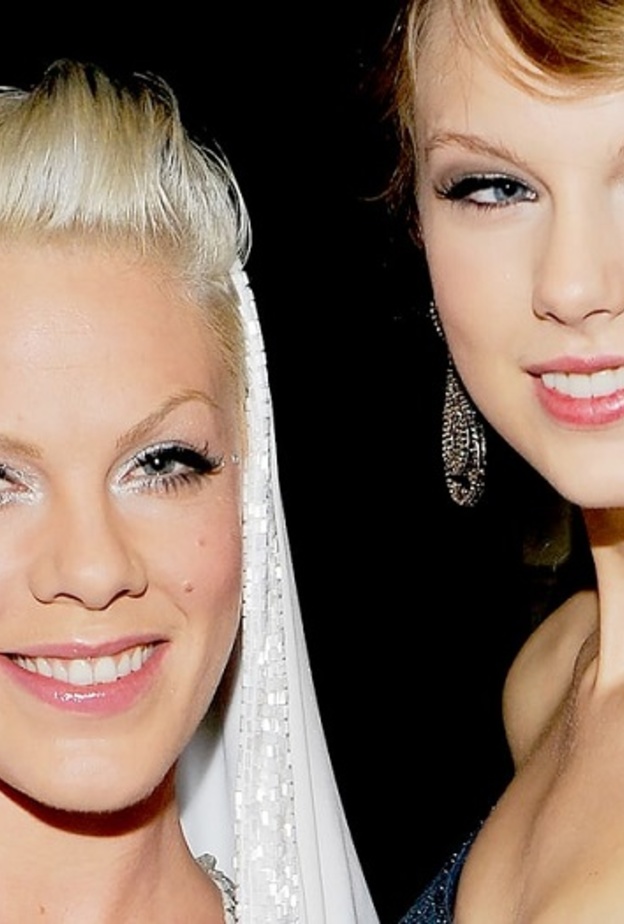 تايلور سويفت وبينك