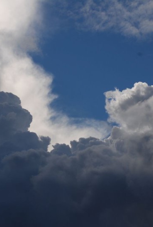 الأرصاد السعودية حذرت من الأمطار على عسير