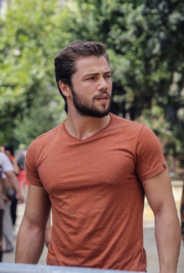 تولغا ساريتاش