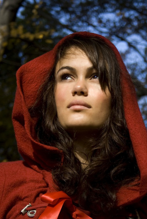 الممثلة السعودية دينا الشهابي