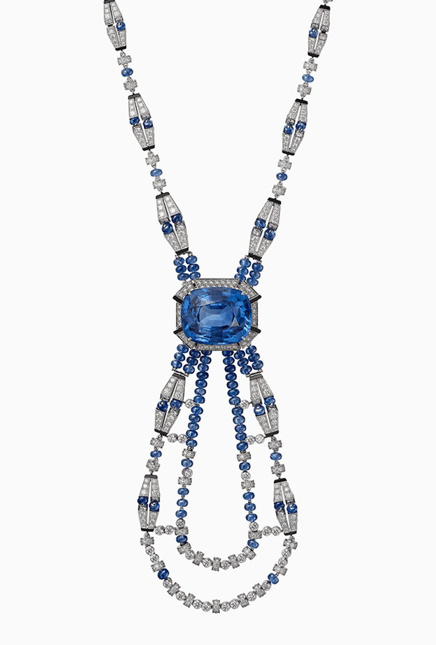 قلادة من جاهانJahan