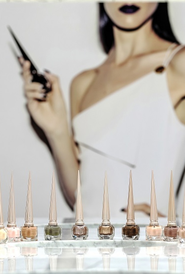 Beautyالصالون الوحيد فى دبي الذي سوف يحتوي حصرياً على المجموعة الكاملة من الوان طلاء الاظافر والزيوت العطرية لكريستيان لوبوتان