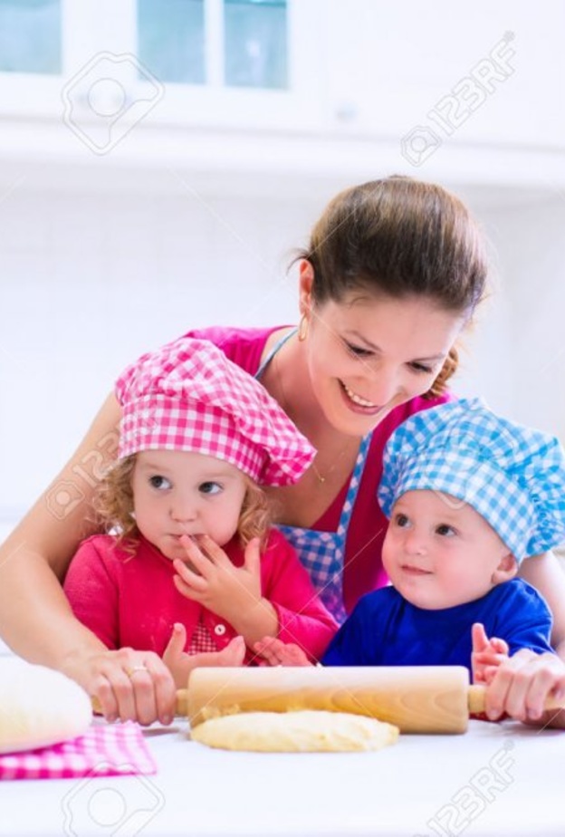 فوائد مشاركة اطفالك في طهي الطعام 