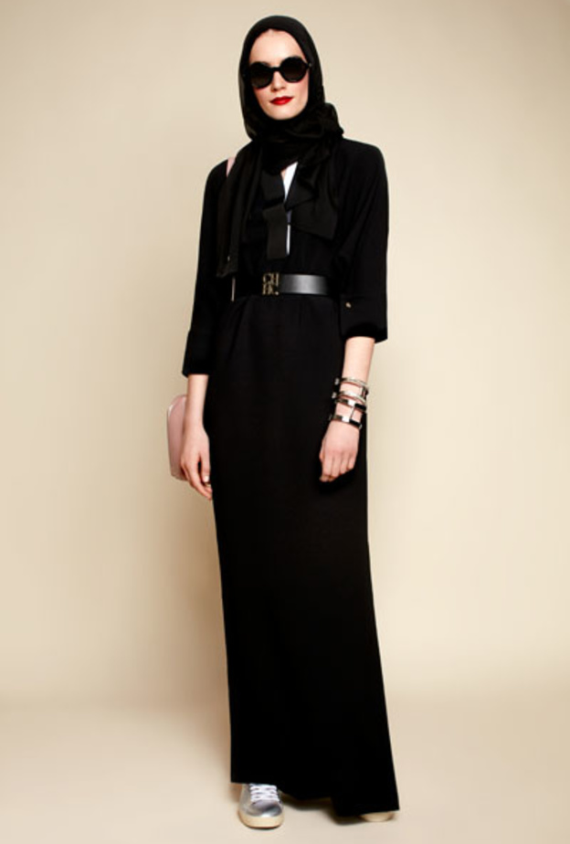 عباءة من Carolina Herrera