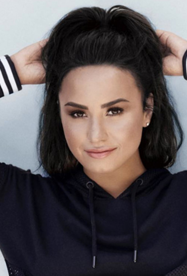 فريق حمل ديمي لوفاتو هددها بالرحيل