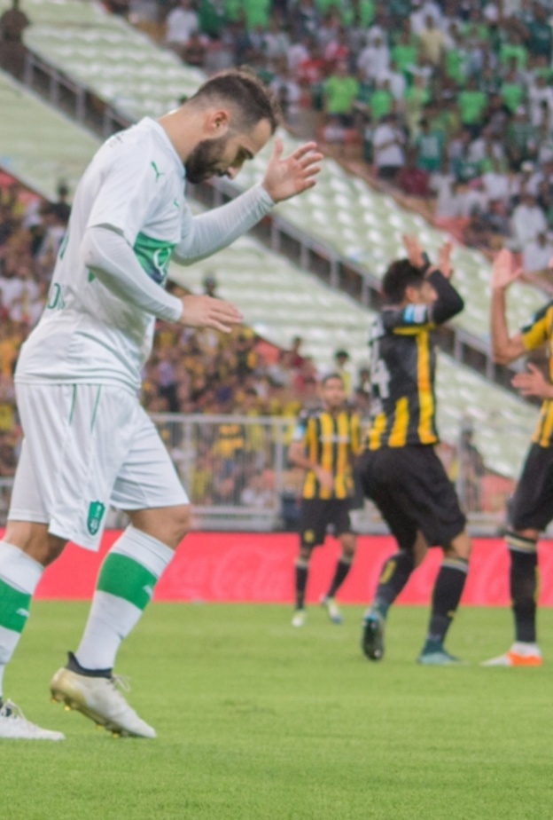 الأهلي في صدارة الدوري السعودي