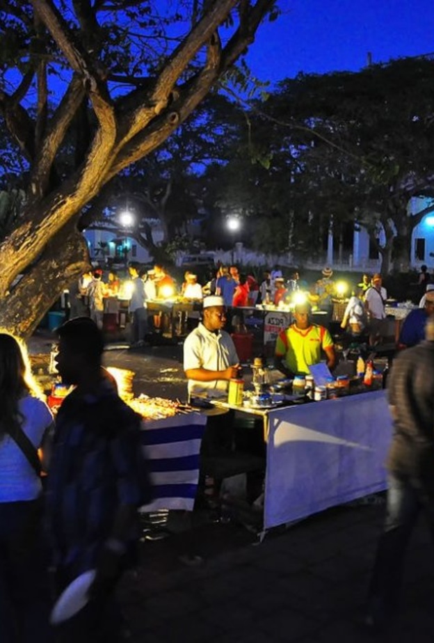 من بحيرة مانيارا