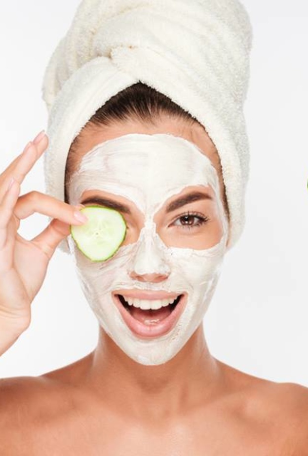 لا تقلقي من جفاف البشرة في الشتاء.