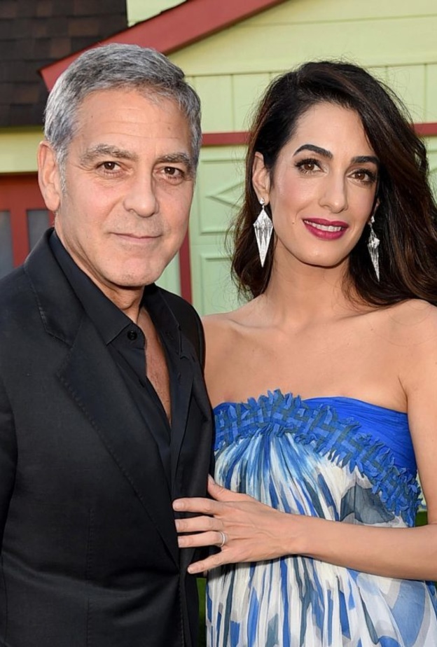 جورج كلوني يدعو لمحاسبة المتسترين على جرائم هارفى واينشتاين