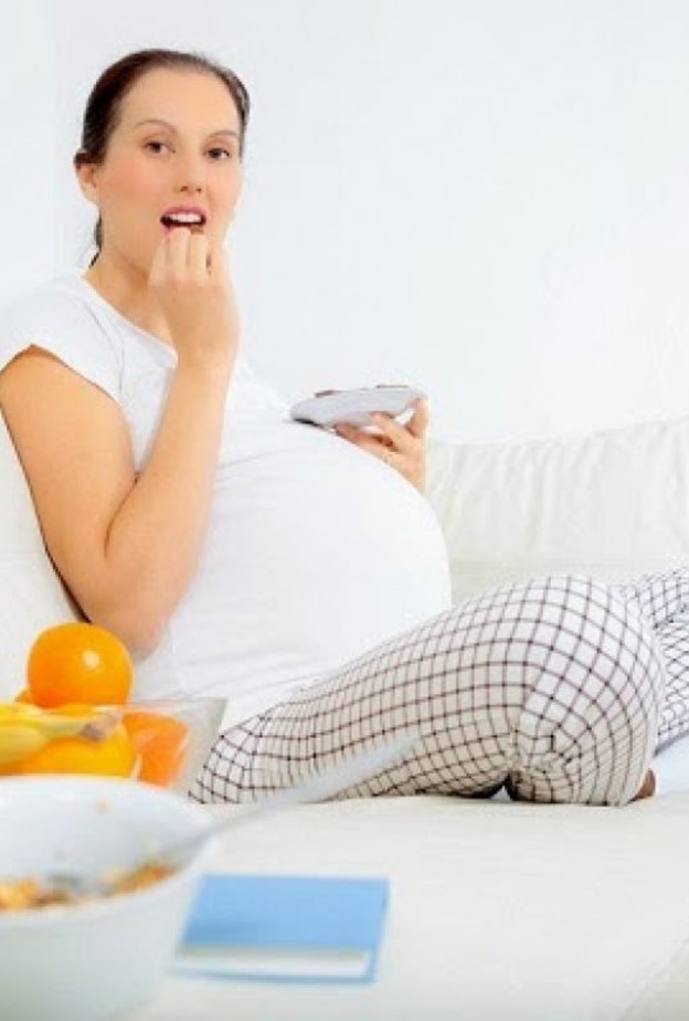 اكلات للحامل لنمو الجنين بشكل صحي