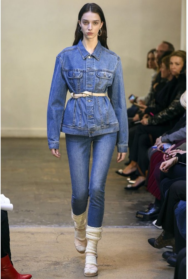 جاكيتات الجينز