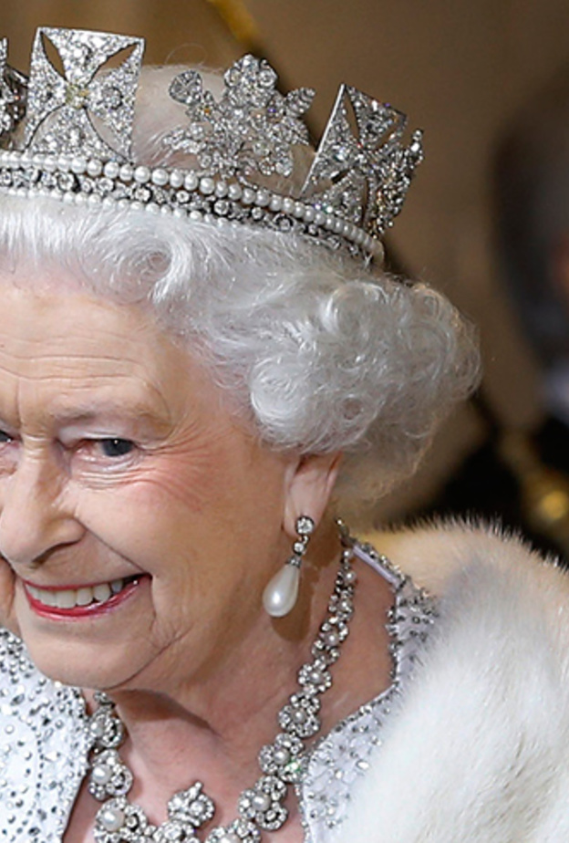 ملكة بريطانيا تكسب 7 مليون جنيه إسترليني من خيولها