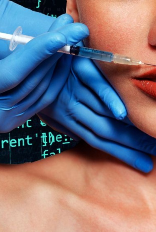 هاكرز يكشفون خضوع أفراد من العائلة البريطانية المالكة لعمليات تجميل