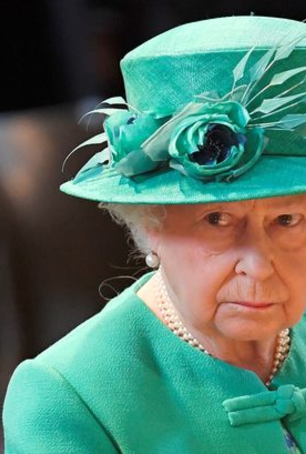 ملكة بريطانيا تمتلك أحد أفرع ماكدونالدز