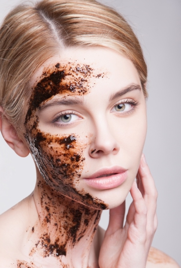 قناع الكاكاو يعالج من مشاكل البشرة