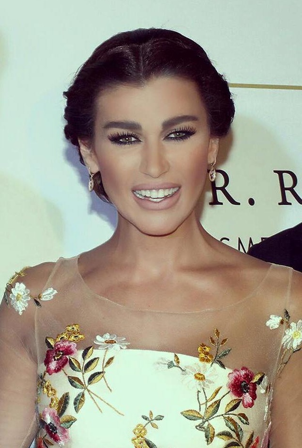 نادين الراسي