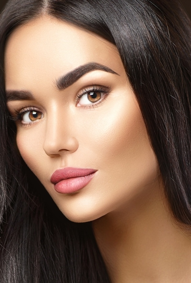 تكثيف الحواجب بالقرنفل