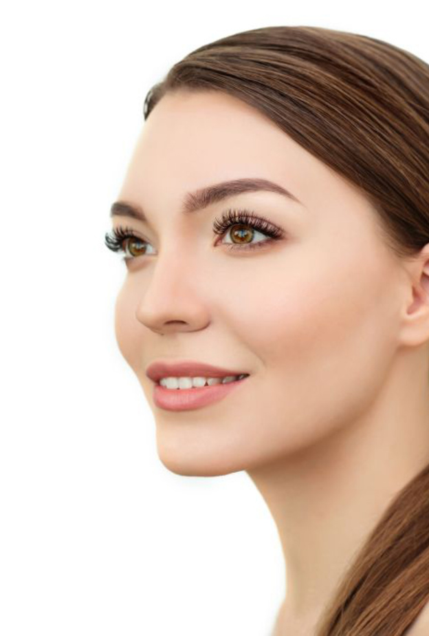 بهذه الطريقو تضعي الزيت على رموشك