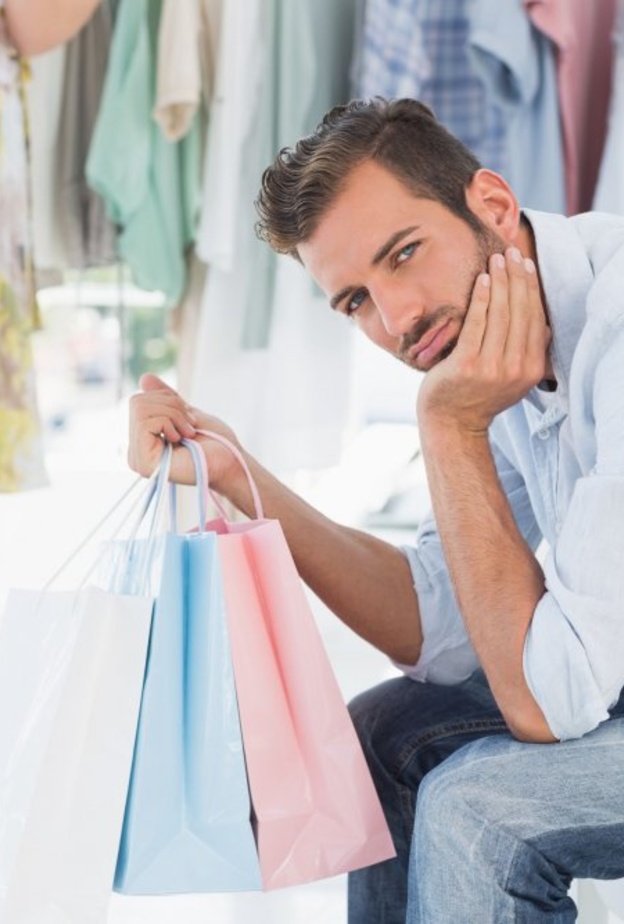 اذهبي الى التسوق مع عريسك وليس لوحدك