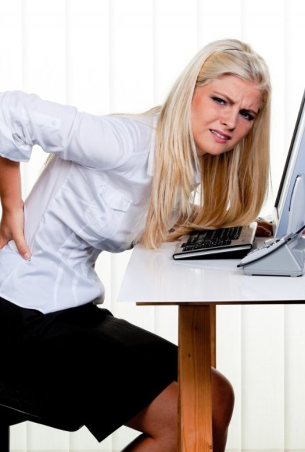 ورق الصفصفاف يعالج آلام الإنزلاق الغضروفي