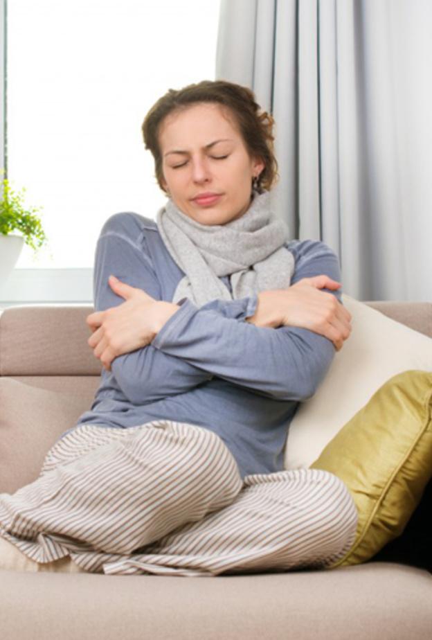 شرب السوائل يساهم في السيطرة على أمراض الشتاء.