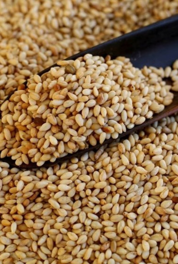 زيت السمسم مهم لرفع مناعة الجسم.