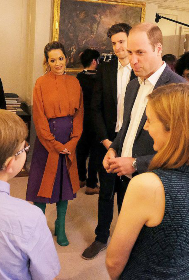 ريتا أورا من أشد المعجبين بالأمير هاري