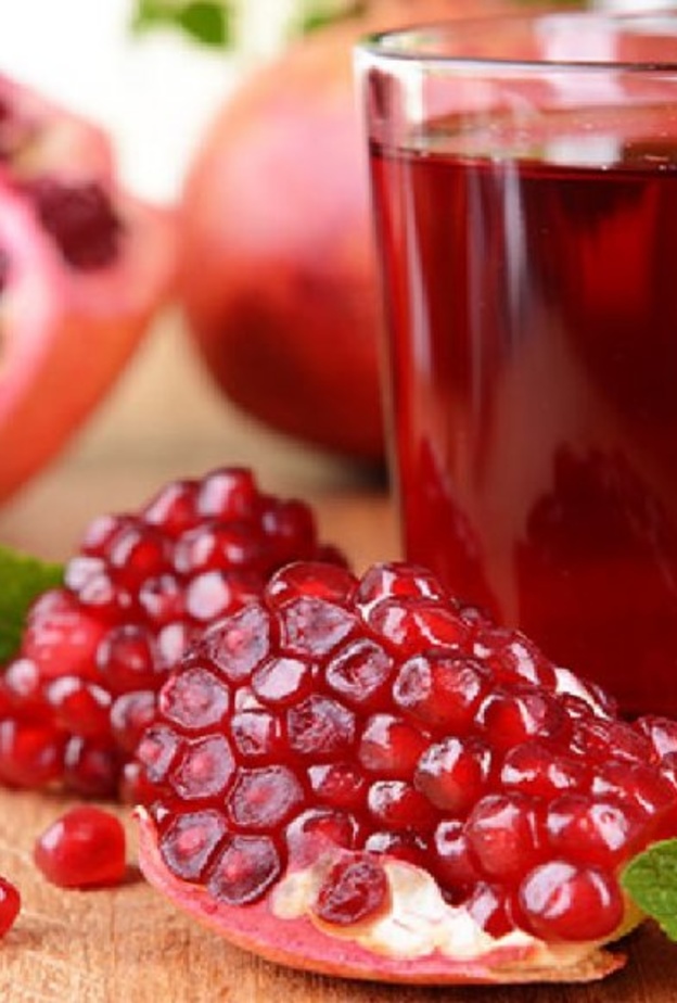 يمنع تقديم بذور الرمان الصحيحة للاطفال