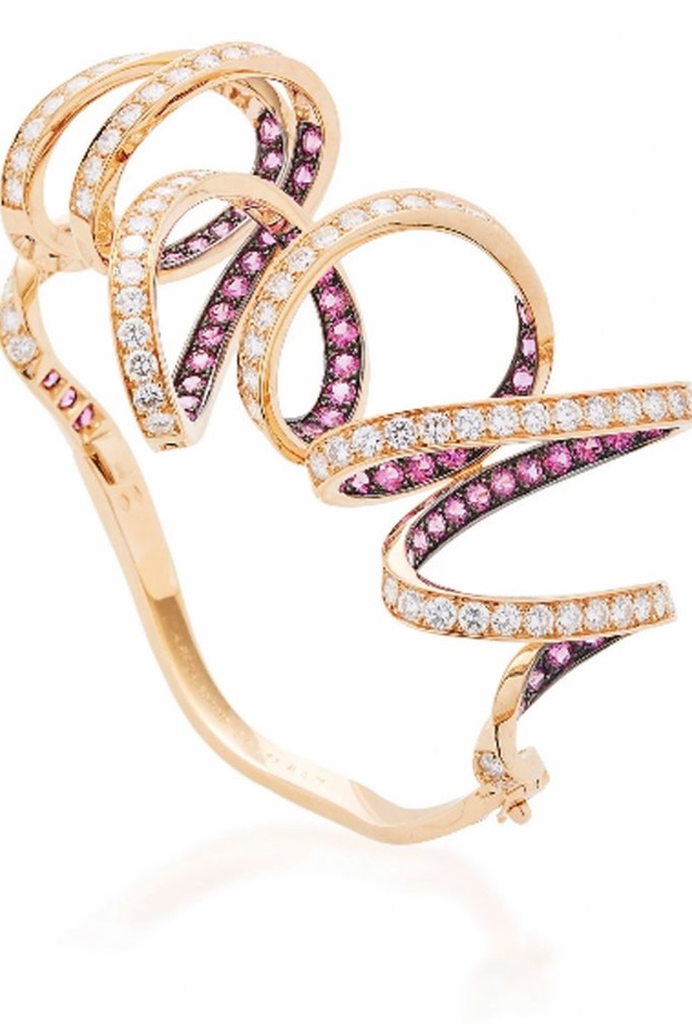 اسوارة من ماري ماس Marie Mas