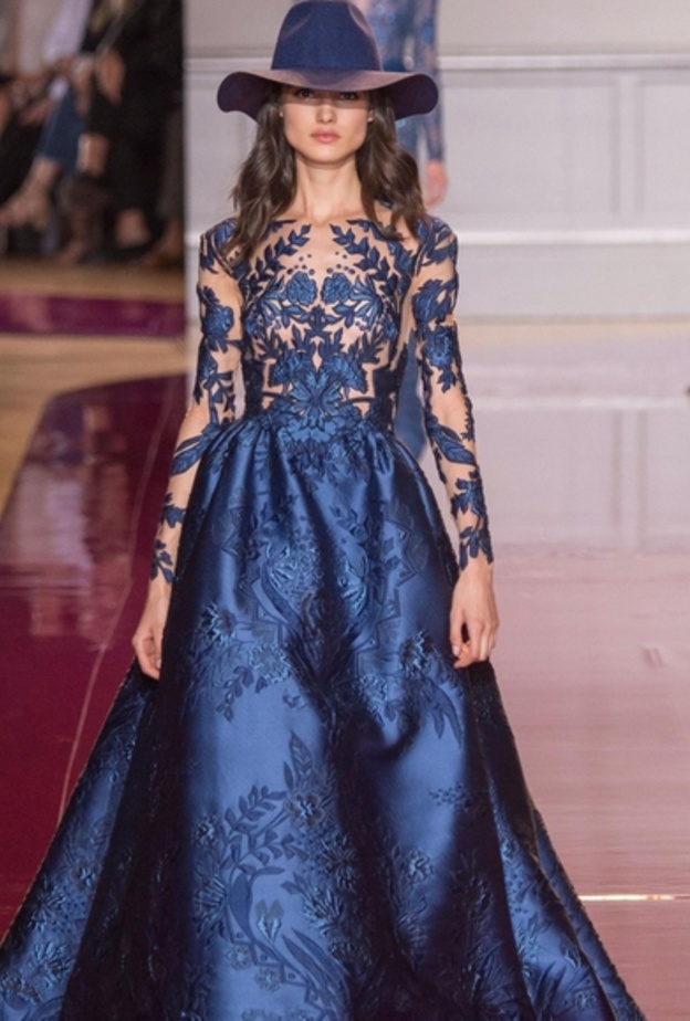 فستان من تصميم زهير مراد