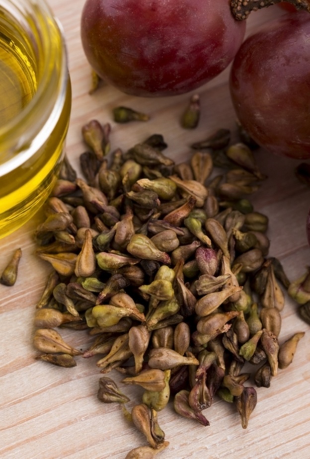 زين بذور العنب يحافظ على صحة الشعر