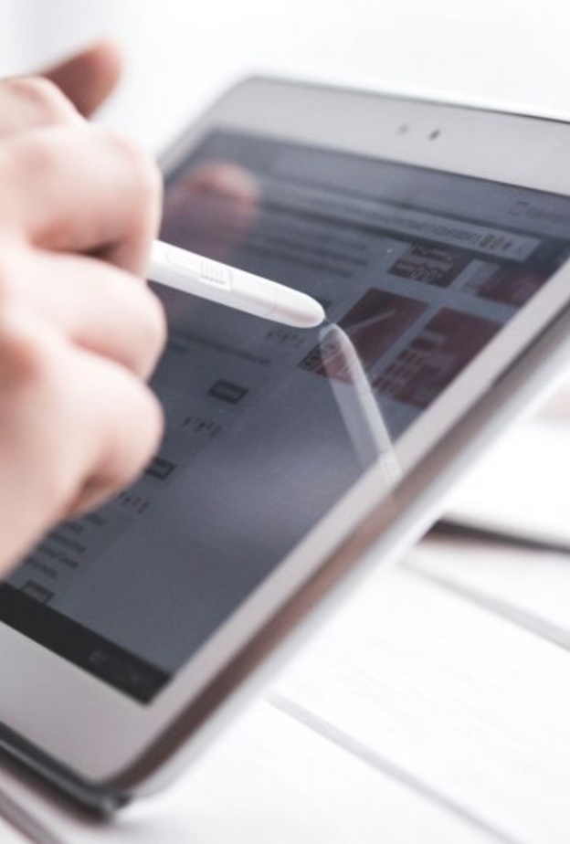 أمانة جدة تطلق تطبيق مستثمر جدة في الهواتف الذكية.