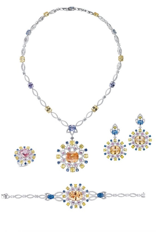 Pristine Treasure طقم من الألماس