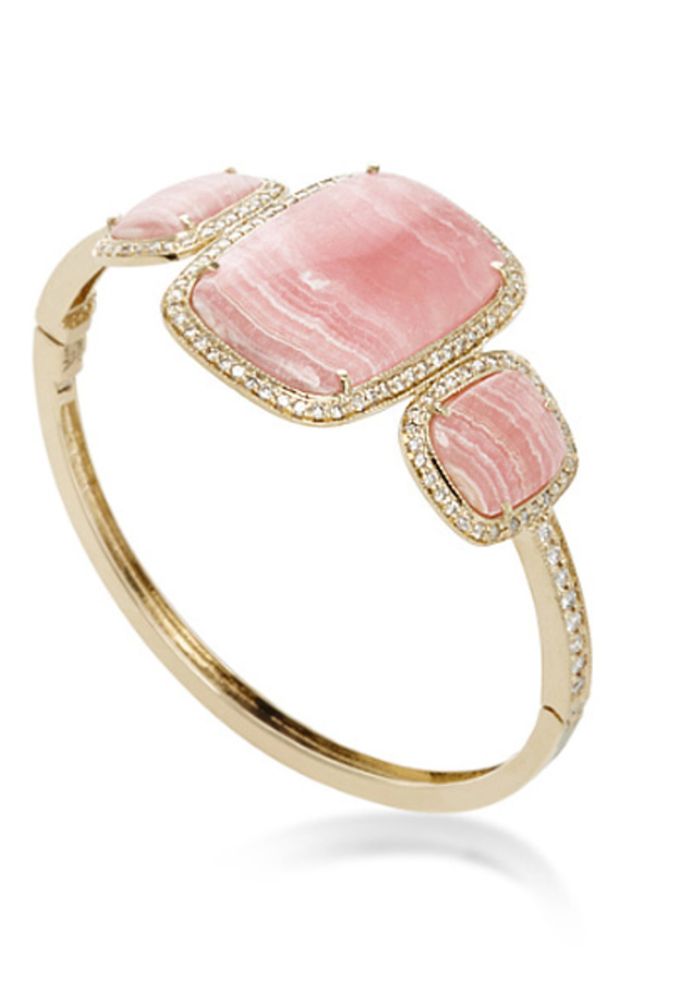 عقد من سوزان فوستر Susan Foster.