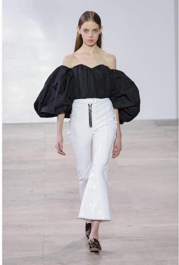 تجرّئي باللّون الذي اختاره لك شانيل