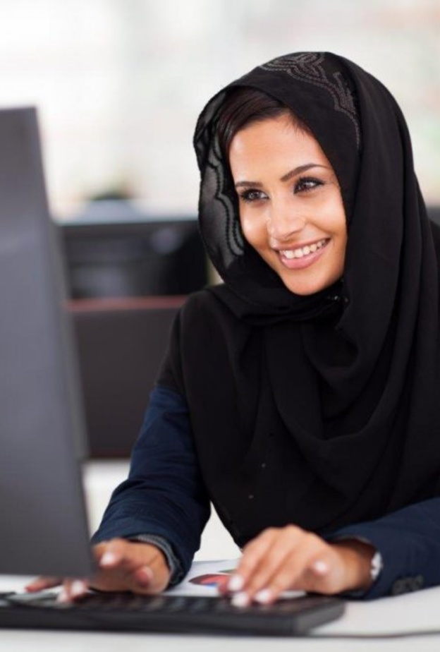 دعوة لرواد و رائدات الأعمال إلى التسجيل في برنامج دعم العمل الحر