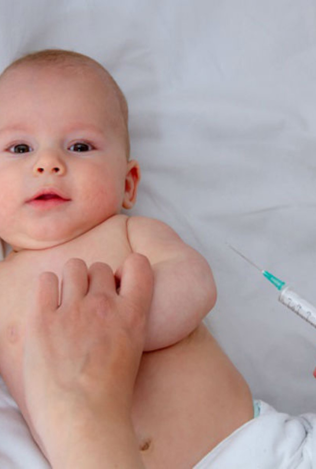 مضاعفات تطعيم الشهرين للاطفال 