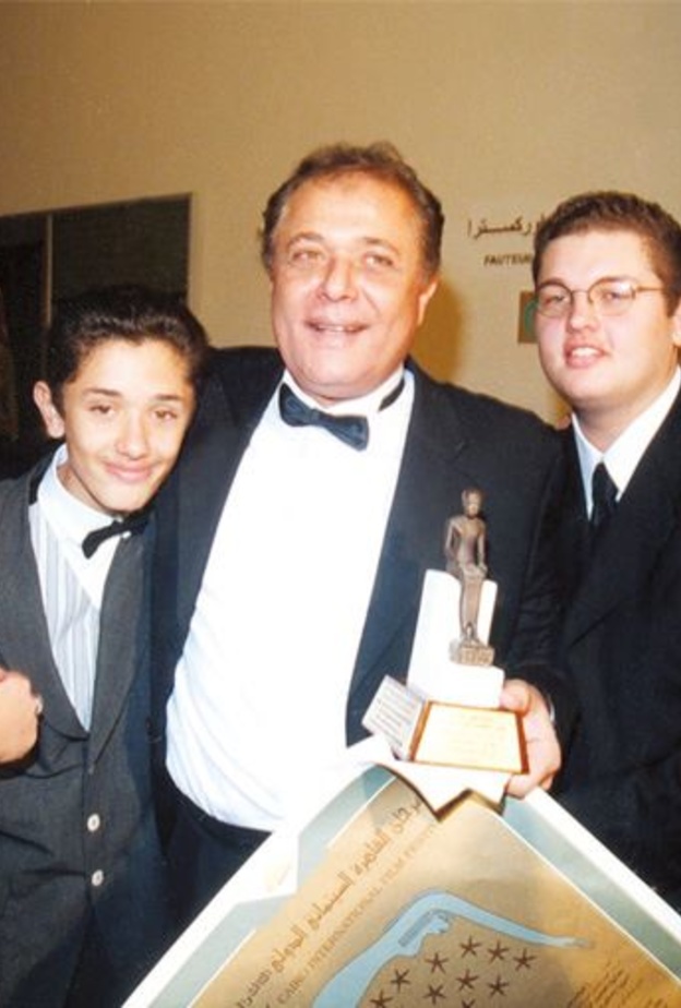 محمود عبد العزيز