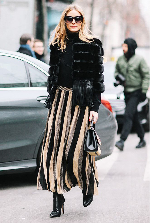 التنورة الطويلة لأسلوب مسائي أنيق مع جاكيت الفرو