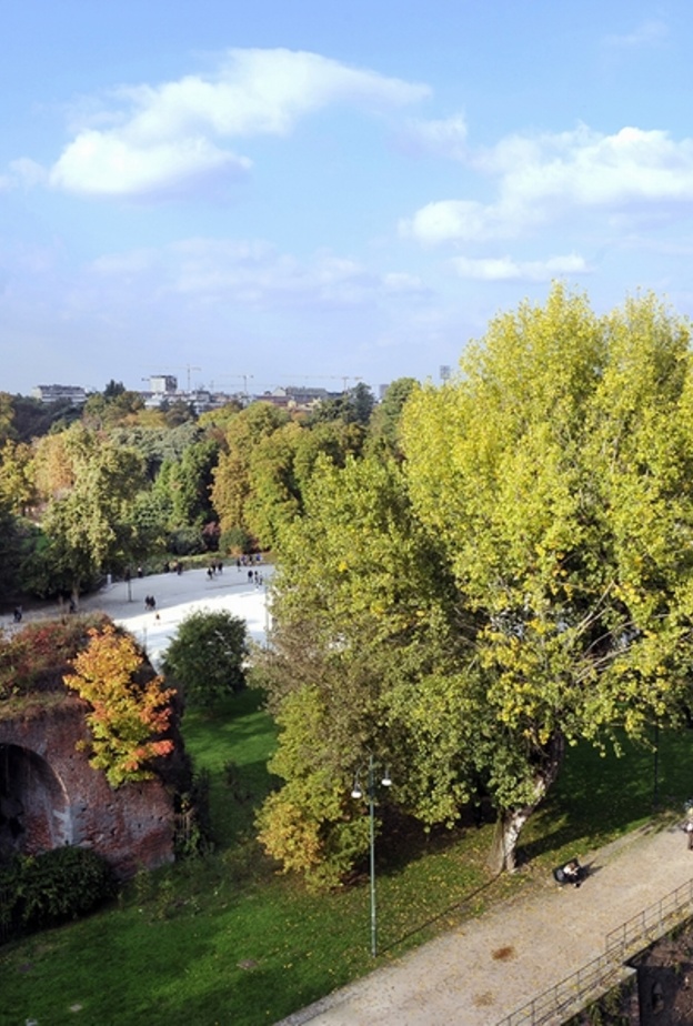 متعة التجول في حديقة وقلعة باركو سيمبيون