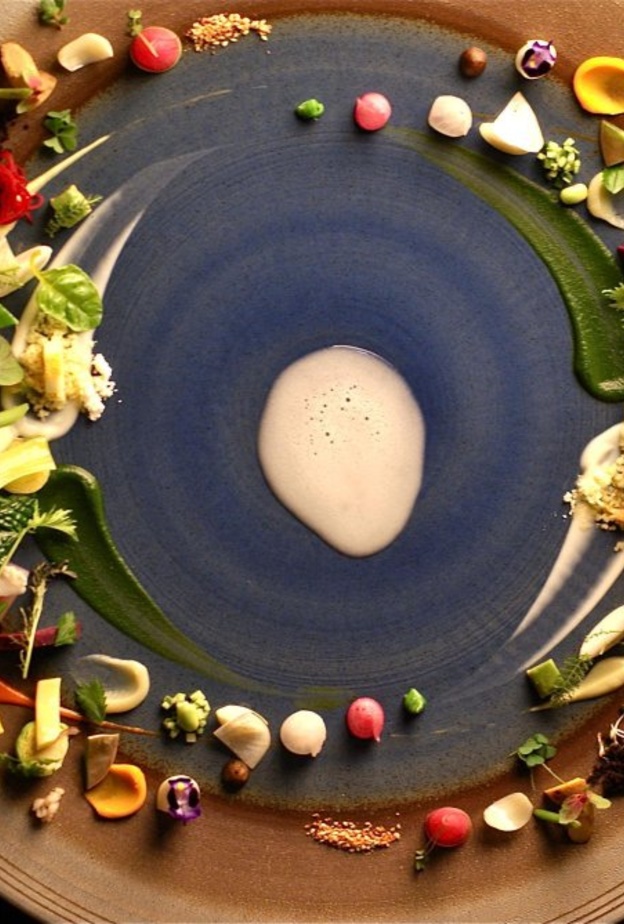 مطعم Sukiyabashi Jiro، طوكيو 