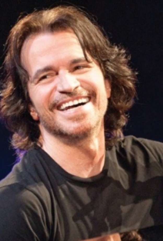 يحيي الفنان ياني أربع حفلات في السعودية