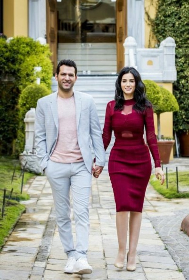 خطوبة مراد يلدريم وايمان الباني