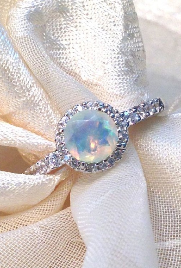 خاتم من مجموعة تيفاني أند كو