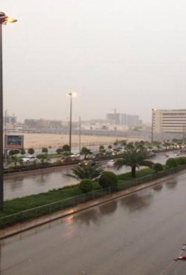 الأرصاد السعودية حذرت من أمطار رعدية وانخفاض درجات الحرارة